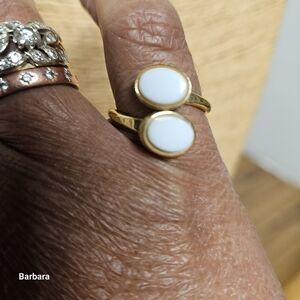 Vintage 70s Sarah Coventry Dual White Lucite Cabochons in Gold-tone Bypass Ring